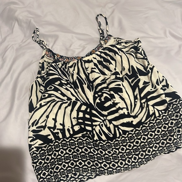 Patrons of Peace Boho Style Top - Picture 6 of 7